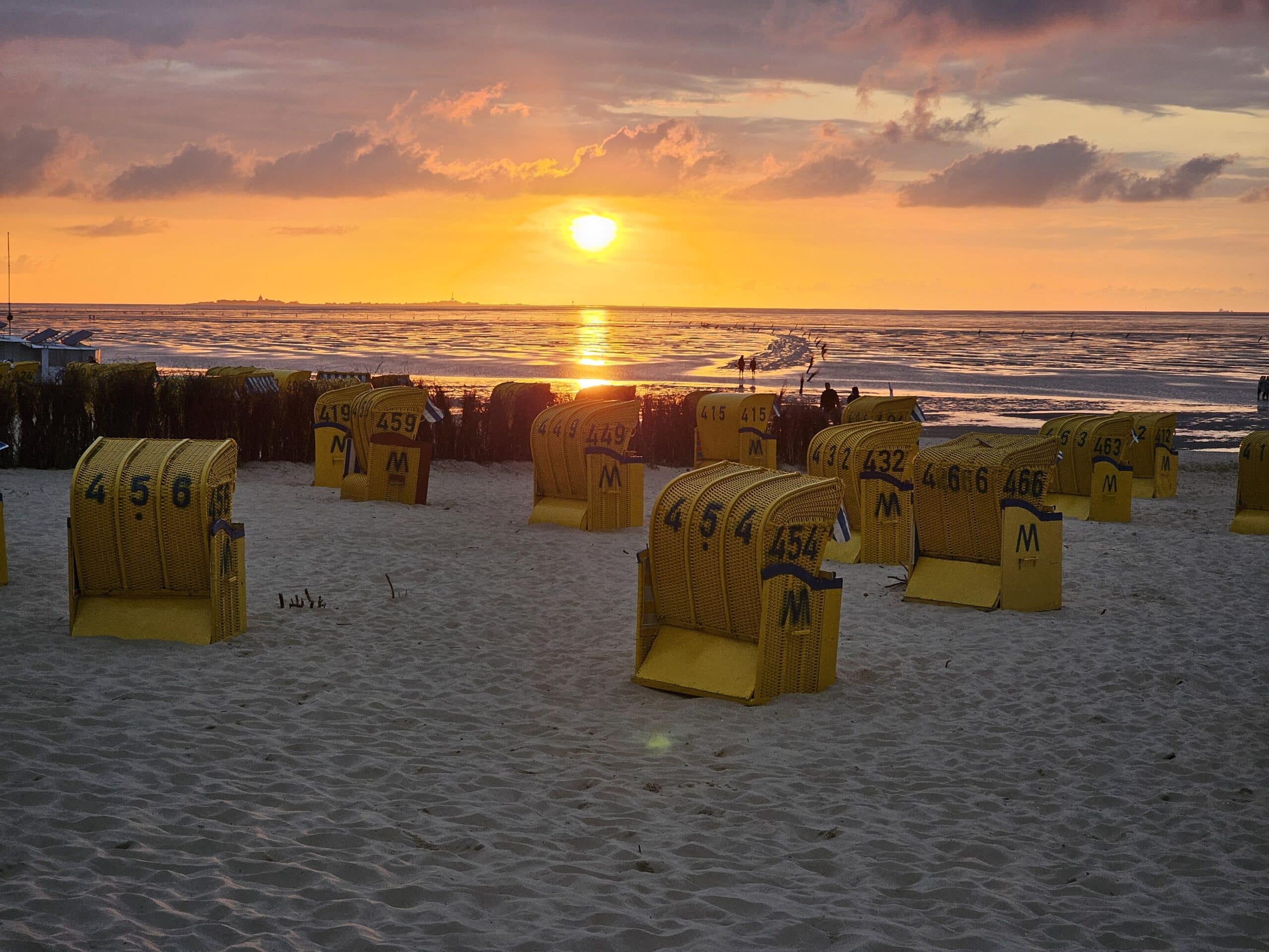 Der Sommerabend am Meer in Cuxhaven